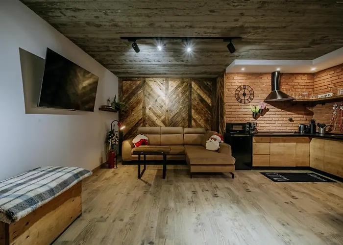 Wierch Glodowski 25d By Homeprime דירה בוקוווינה טטז'אנסקה