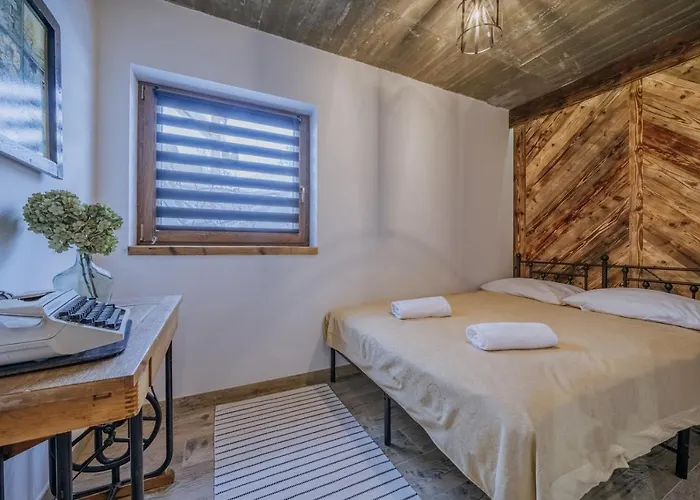 Wierch Glodowski 25d By Homeprime דירה בוקוווינה טטז'אנסקה